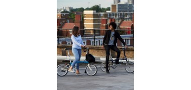 Išbandyk BROMPTON dviratį ir laimėk pasivažinėjimą savaitgaliui dviems