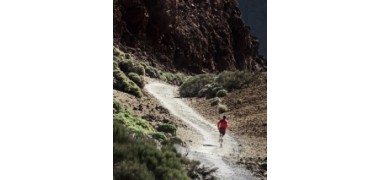 Suunto atskleidžia daugiau apie multisporto milžiną – Spartan laikrodžių šeimą